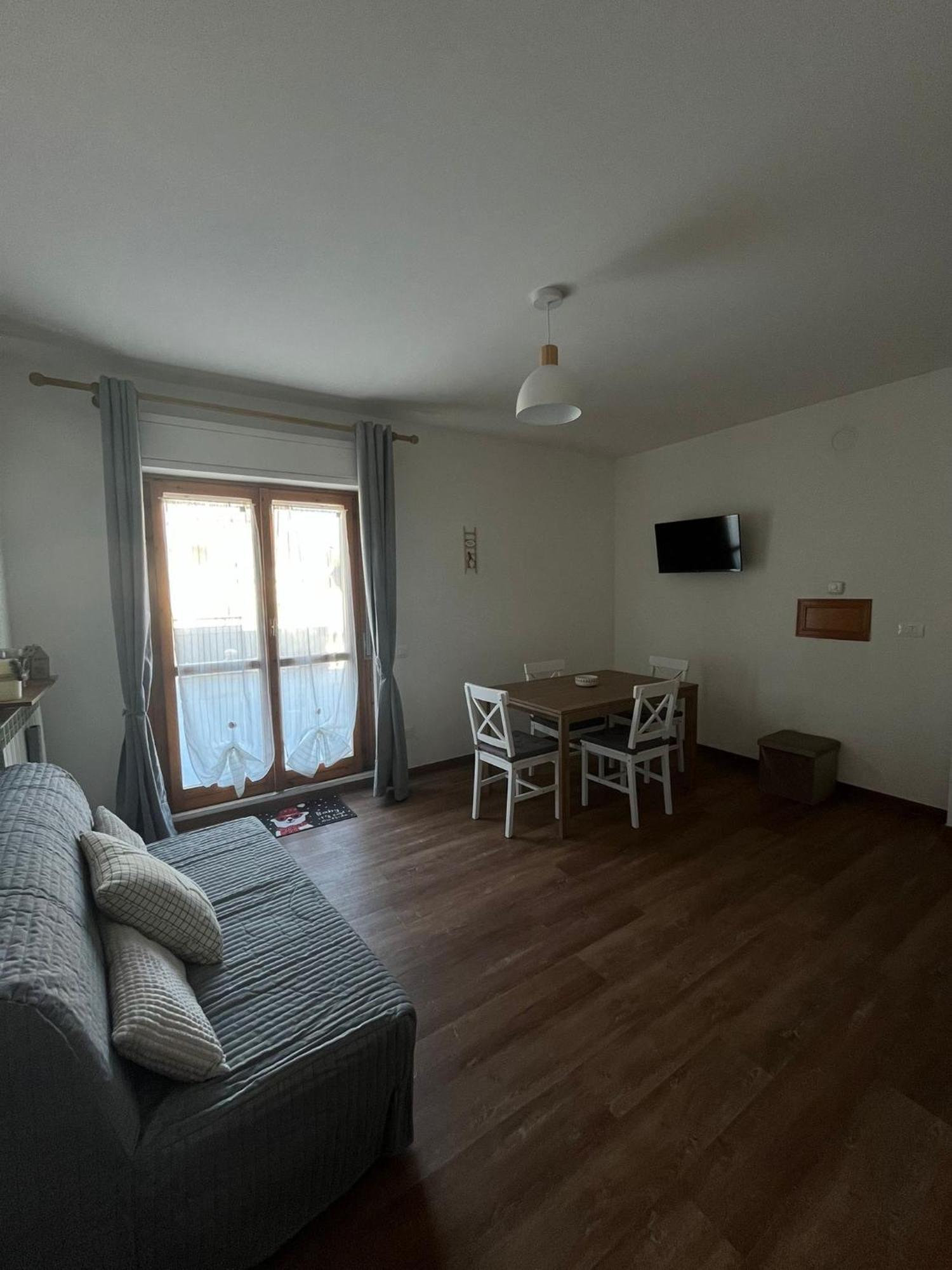 Apartament Attico - Terrazza Su Castello Castel Di Sangro Zewnętrze zdjęcie
