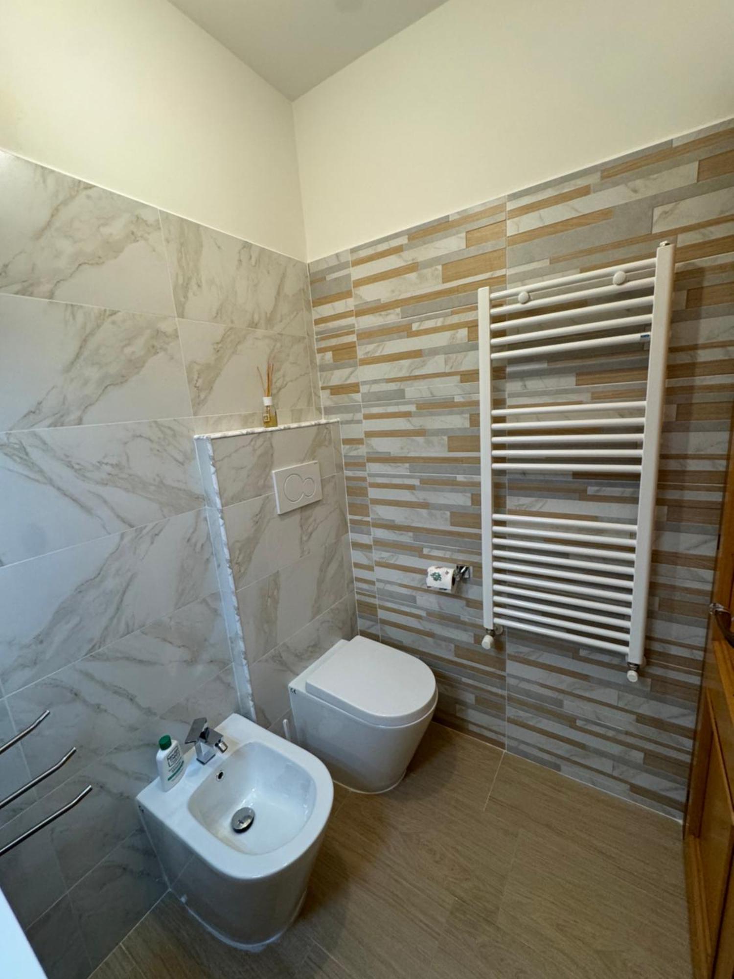 Apartament Attico - Terrazza Su Castello Castel Di Sangro Zewnętrze zdjęcie